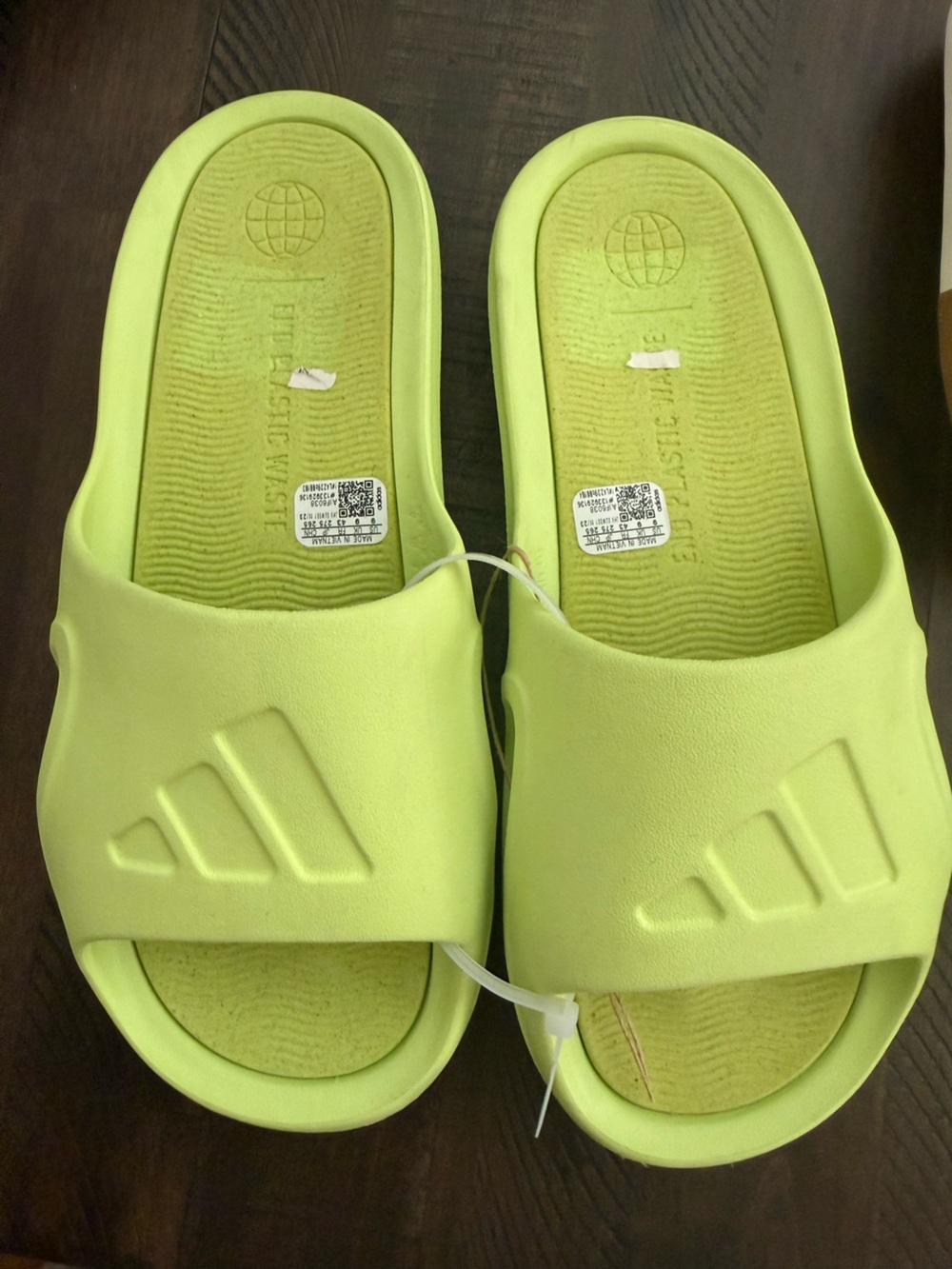 adidas Adicane Slides in Pulse Lime